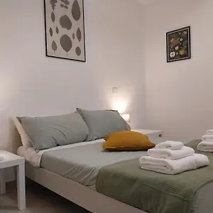 La Vela 2 Aparthotel