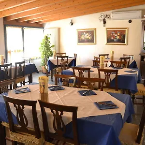 ** Hotel Romanì Italia
