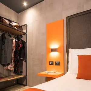 **** Hotel J24 Italia